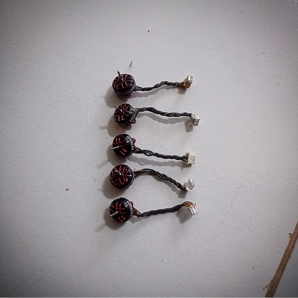 Motor happymodel  0802  19000KV (with socket)