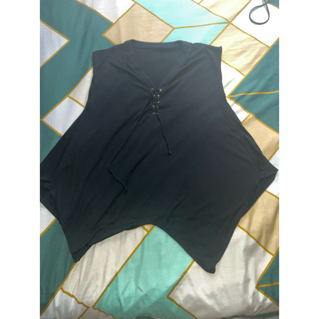 Atasan Tali Depan Hitam / Tunik Asimetris Hitam