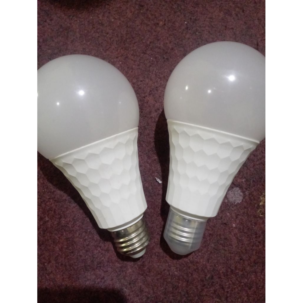 lampu LED 18 Watt rekondisi