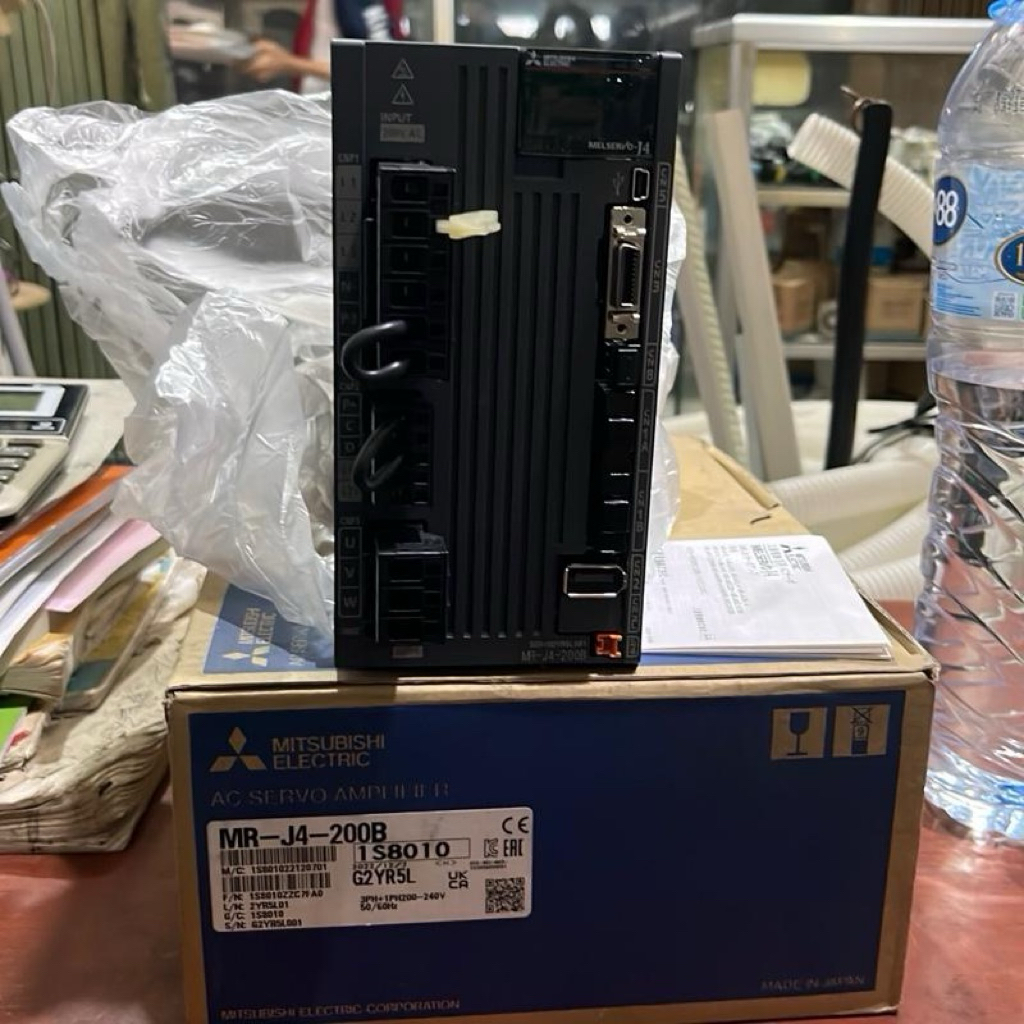 AC SERVO AMPLIFIER MR-J4-200B MITSUBISHI ORIGINAL/ ac servo mitsubishi mr j4 200b
