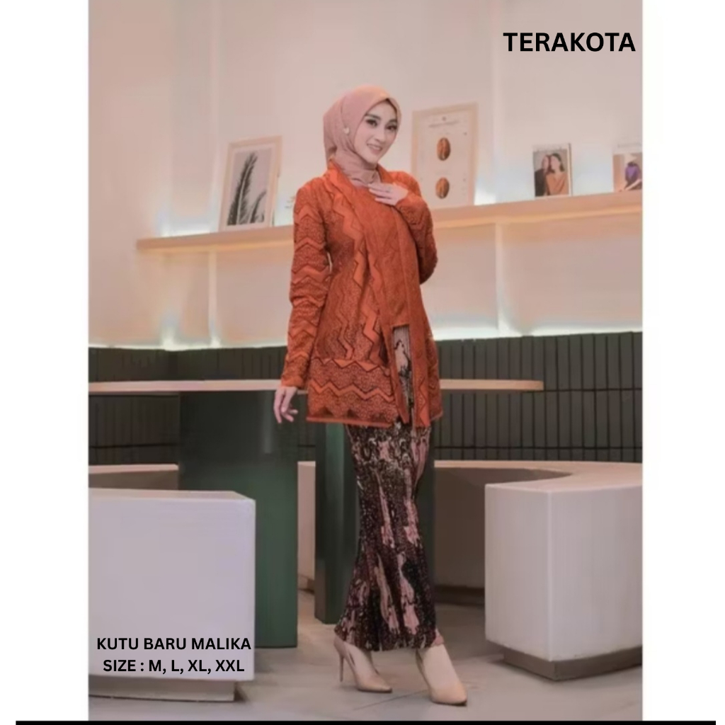 Setelan Kebaya Kutu Baru  Hijab / Kebaya kutu Baru Brukat Malika Wisuda terbaru / Kebaya Kondangan m