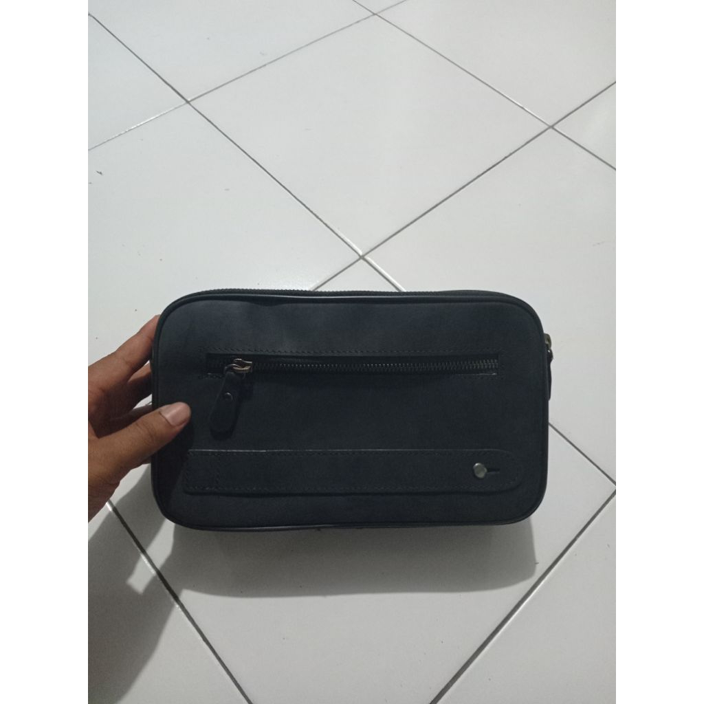 tas kulit slempang sb hlp