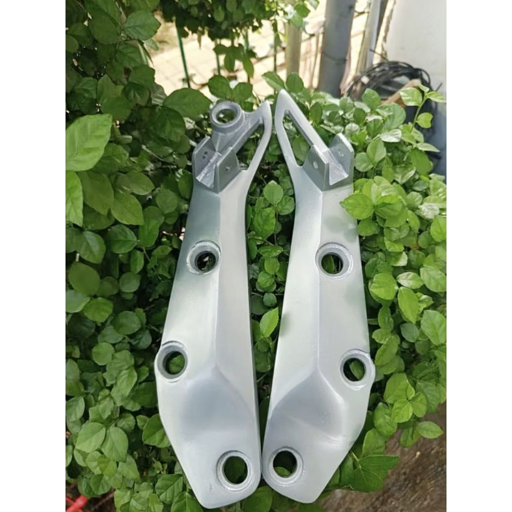 POSTEP BOSTEP FOOTSTEP SHOGUN 125/SHOGUN 125 SP 2006