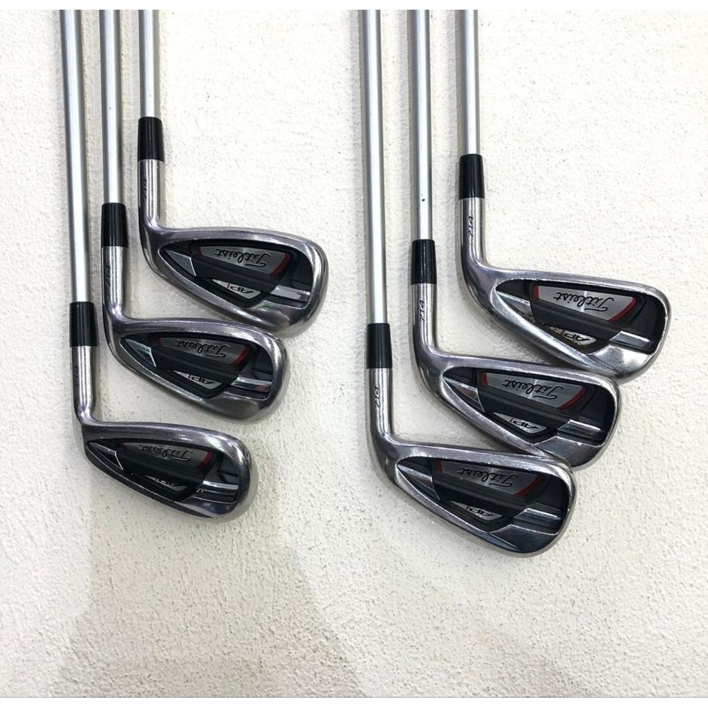 Titleist 714 Iron Set Golf