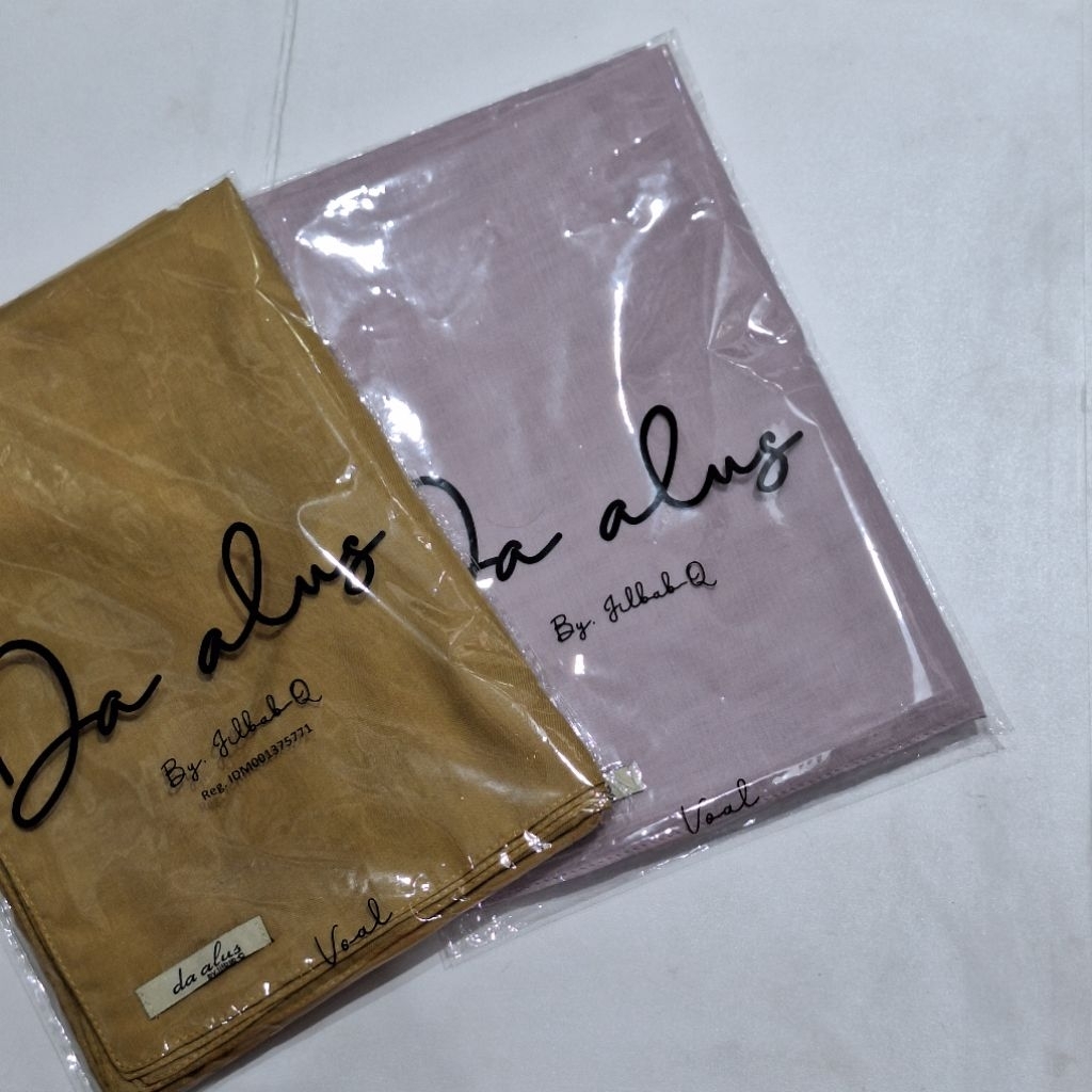 HIJAB VOAL POLOS DA ALUS by JILBAB Q