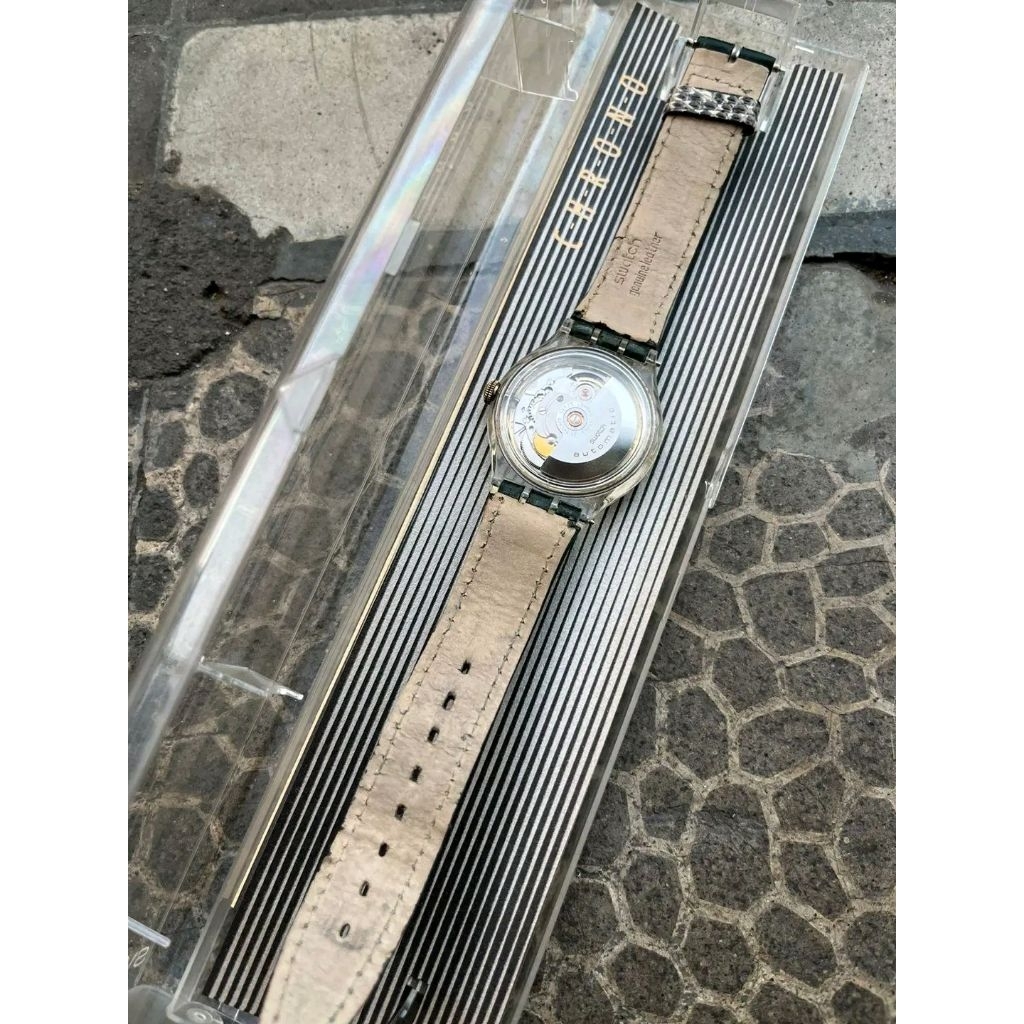 Swatch "AUTOMATIC 12 EDGES"