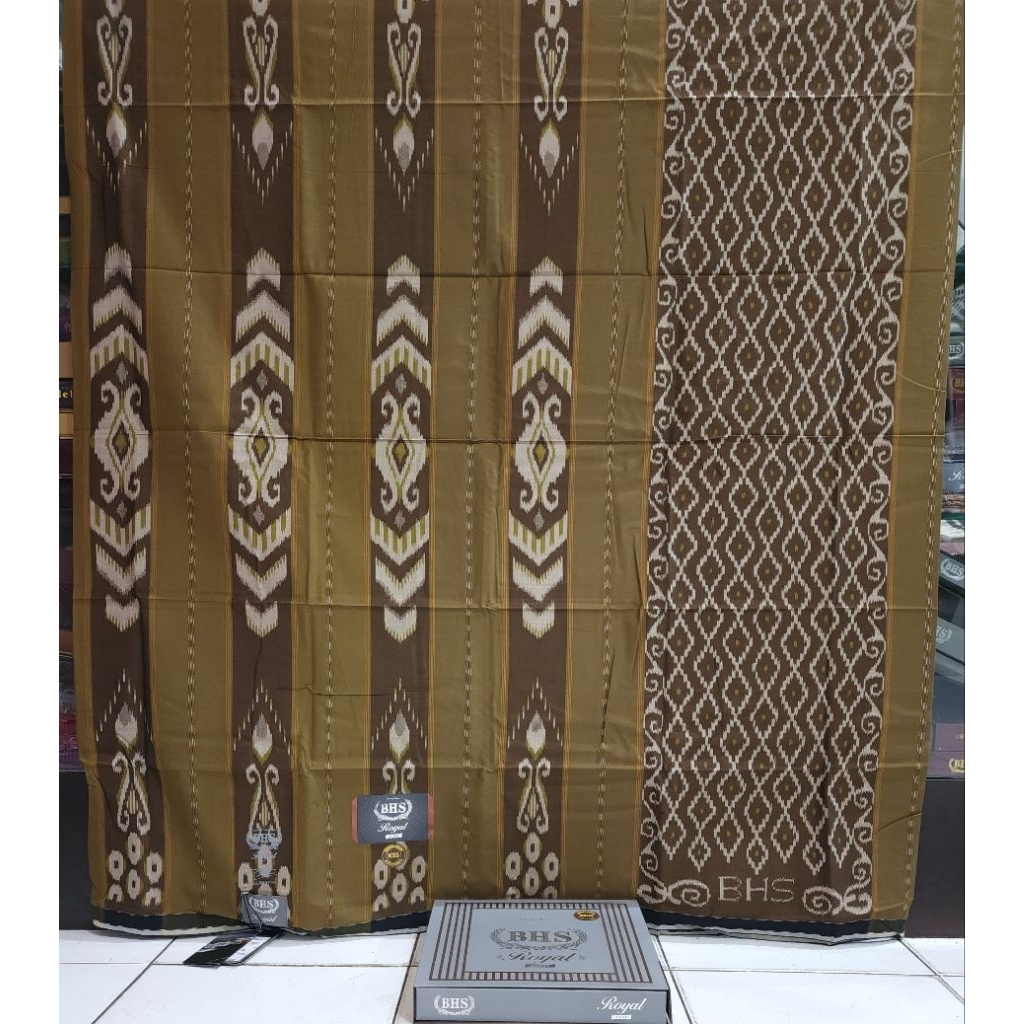 Sarung BHS ROYAL MS Motif KWG KSS KGN Mix Silver 02