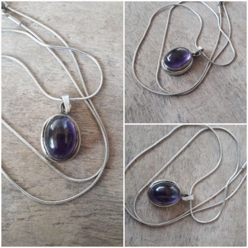 KALUNG MONEL BATU KECUBUNG UNGU BONUS TALI HITAM