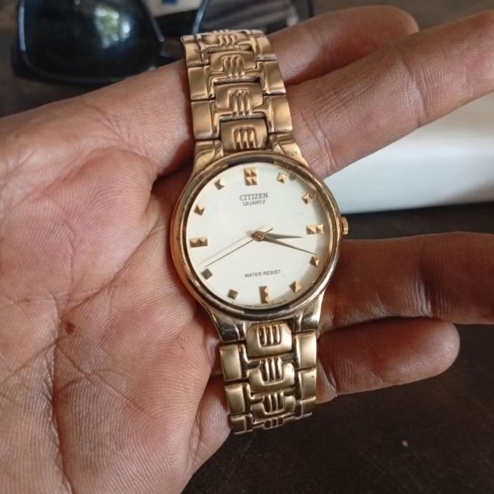 Citizen Quartz Gold Original