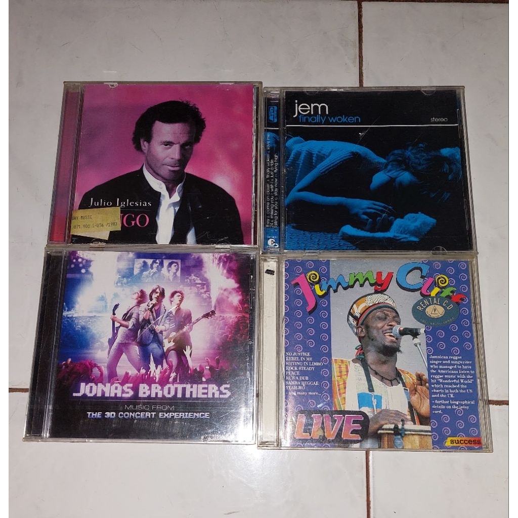 cd JULIO IGLESIAS-Tango / JEM-Finally Woken / JONAS BROTHERS-MUSIC From The 3D Concert Experience (2