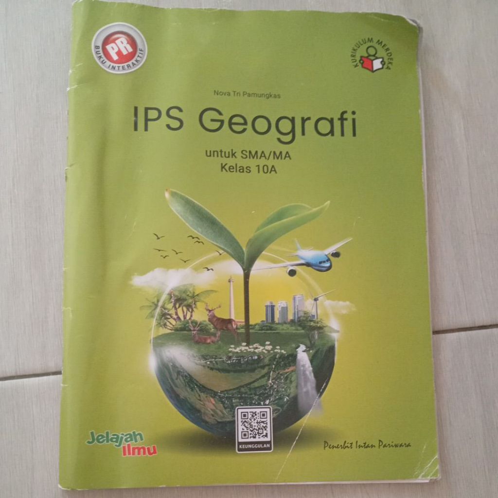 PRELOVED BUKU BEKAS LKS ips geografi kelas 10 A tingkat sma penerbit intan pariwara