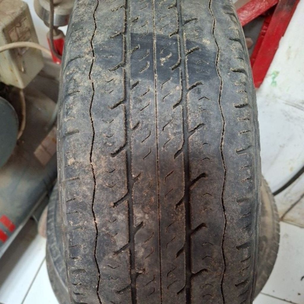 Ban copotan Dunlop prosafer 165 80 R13