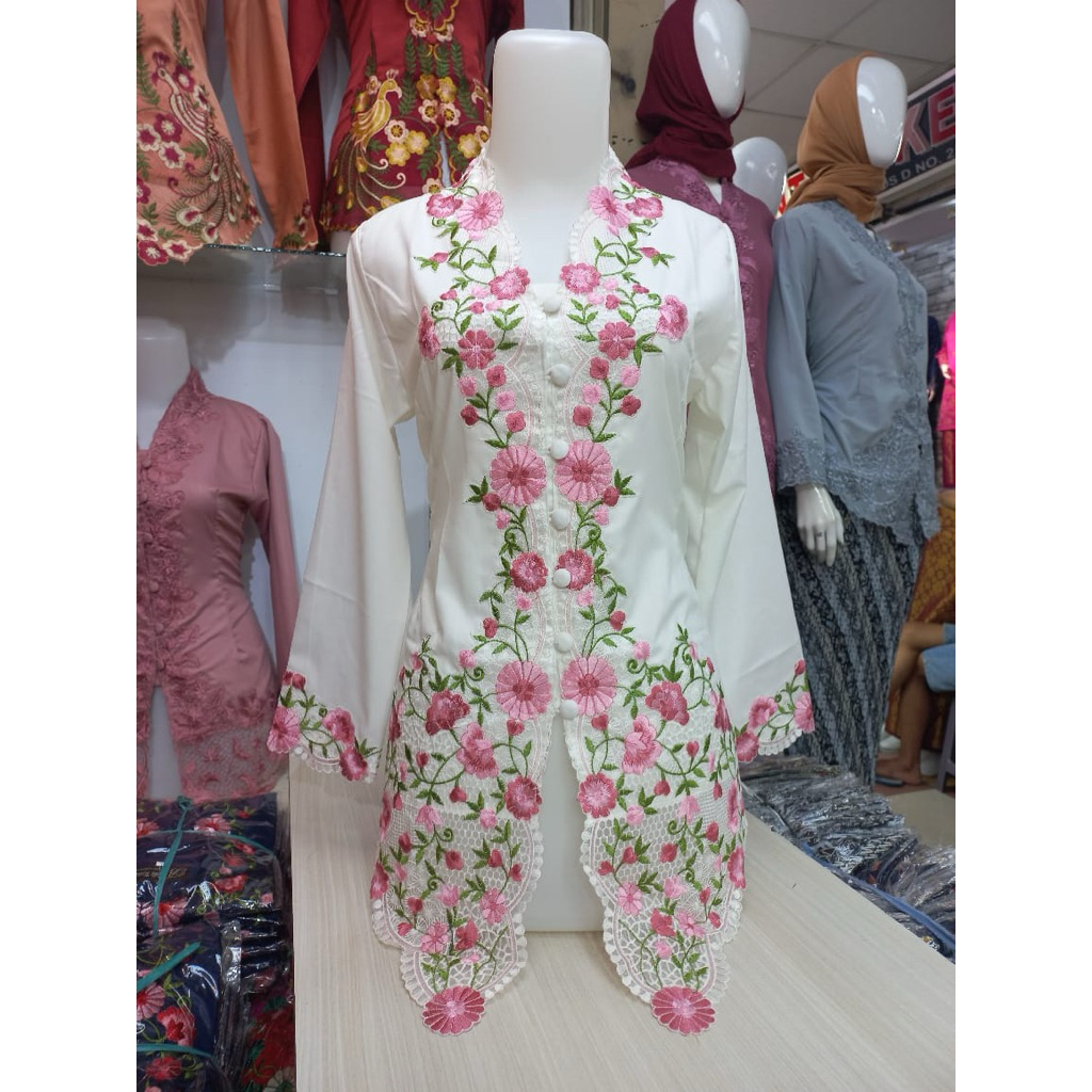 Kebaya Encim Betawi Morern Bordir Bunga/kebaya encim betawi/kebaya Encim/kebaya sekolah/kebaya ondel
