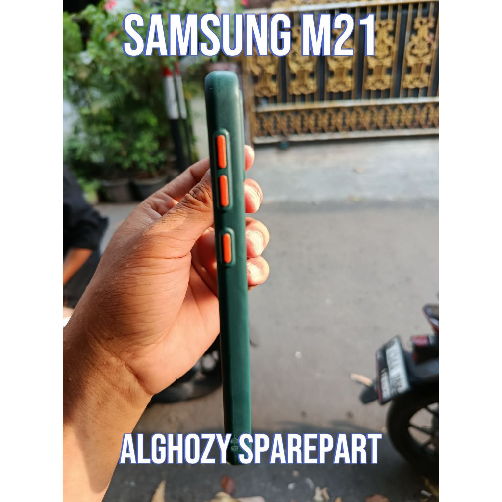 Vasing atau softcase samsung m21