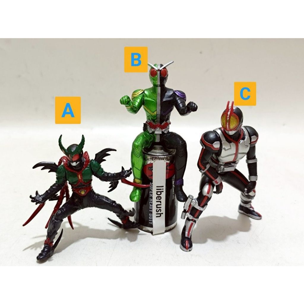 (Per pcs) Gashapon HG kamen rider agito exceed gills , w double cyclone joker , HDM kamen rider 555 