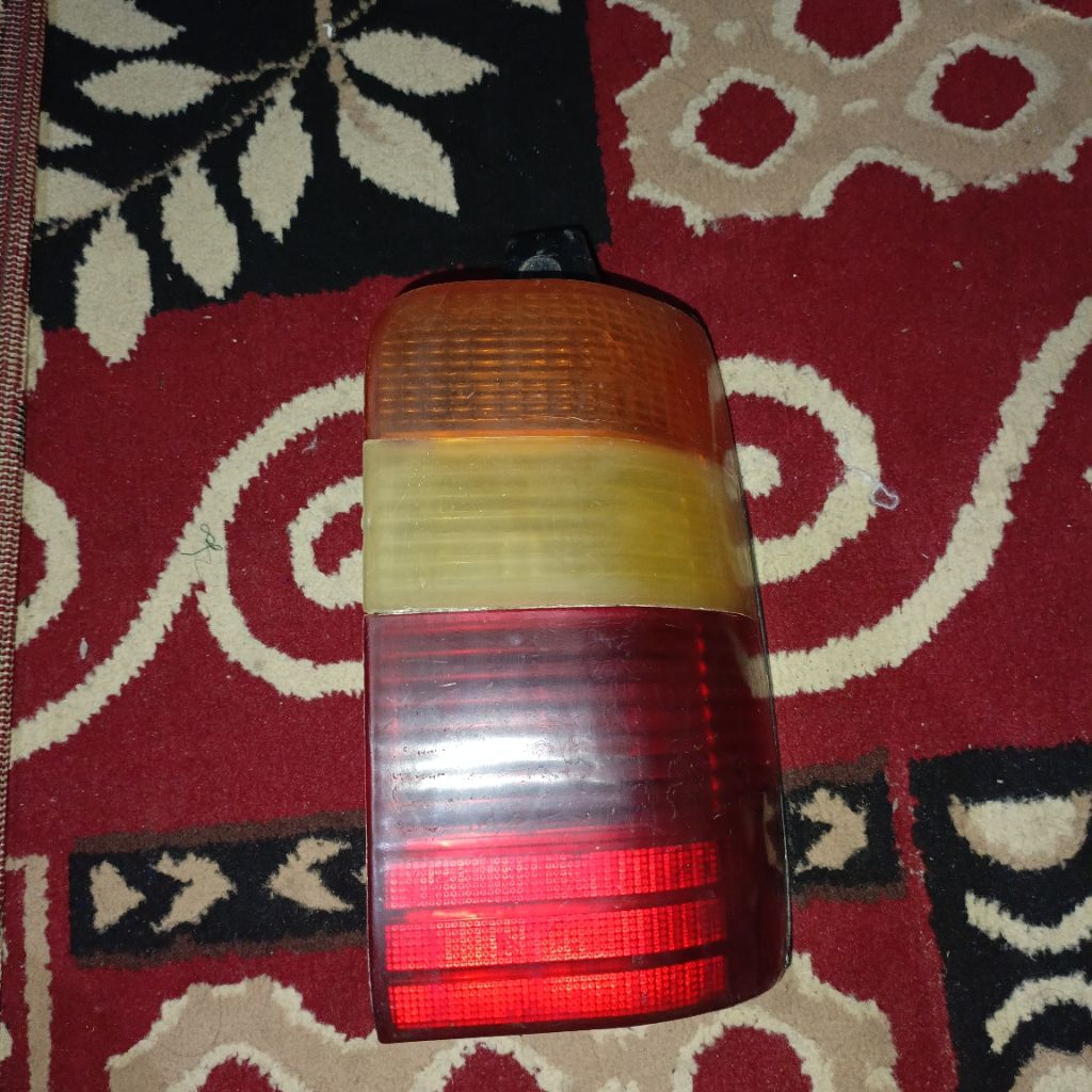 STOPLAMP LAMPU BELAKANG KIJANG KAPSUL 2003
