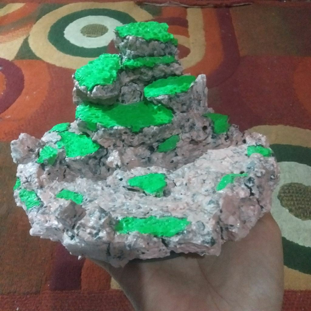 stand base figure besar