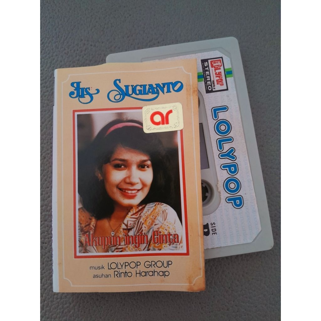 Iis Sugianto "Akupun ingin cinta"