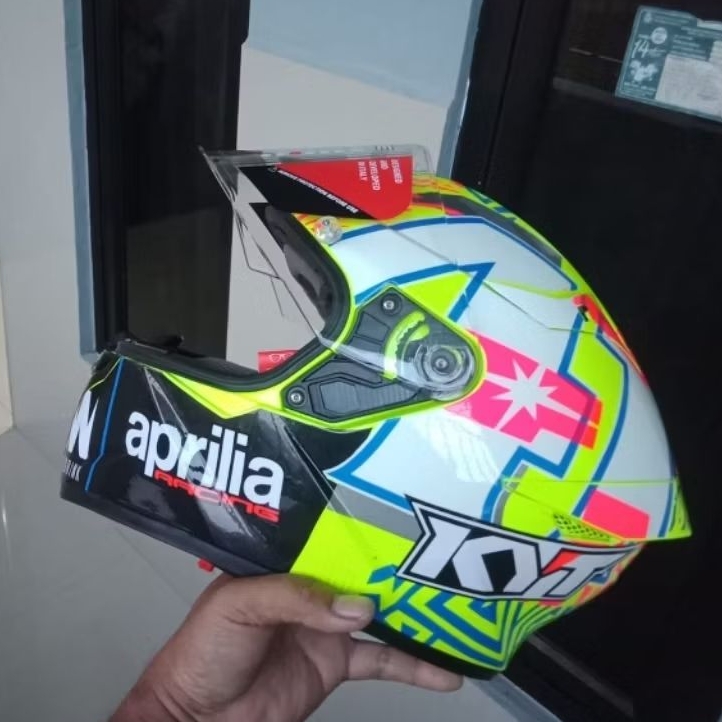 HELM KYT TT COURSE REPAINT ALEIX ESPARGARO 2022