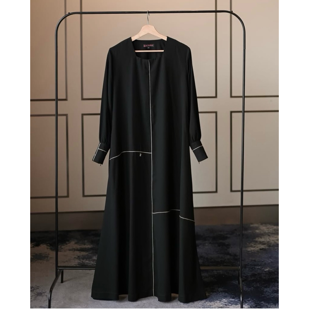 Golden Black Abaya ARABIAN* By Al Arabian Butik