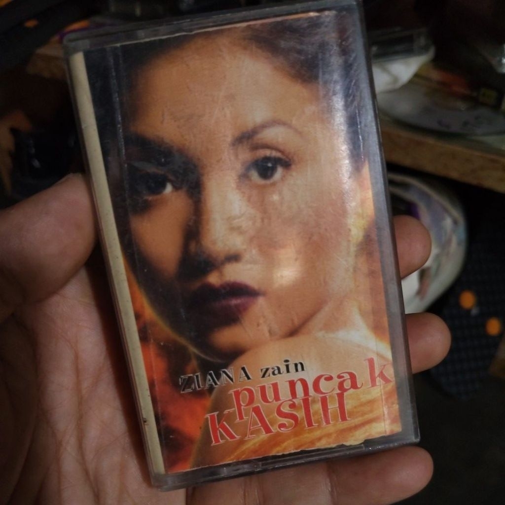 kaset pita ziana zain puncak kasih