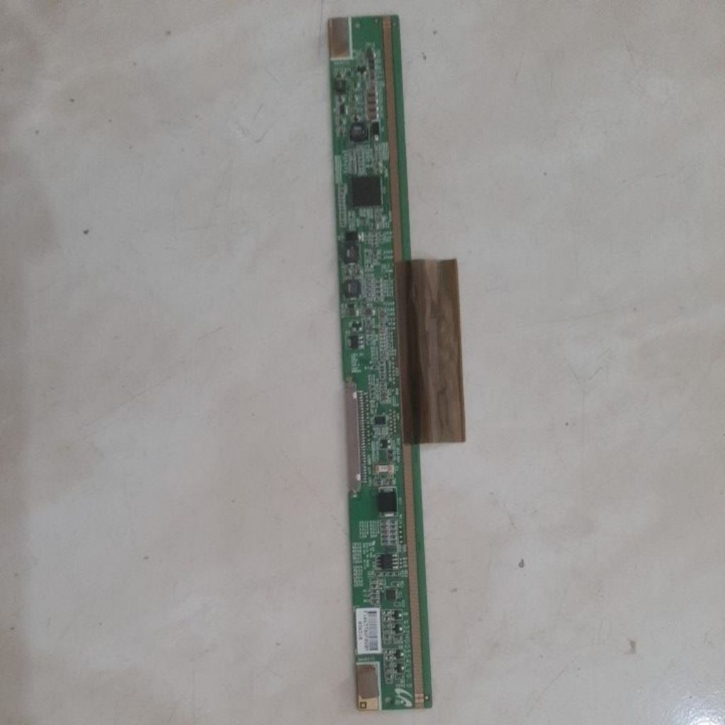 Tcon toshiba 32in seri 32HD05S4LVO.0