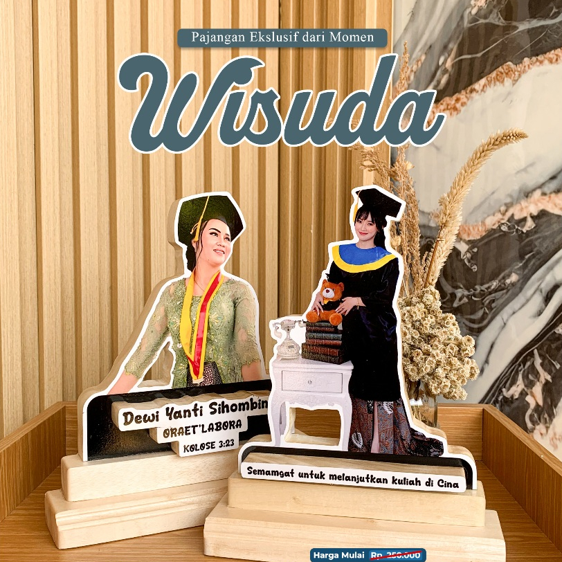Cakrawala Art - Hadiah Custom Karikatur Kayu Wisuda Bebas Desain Sesuai Keinginan