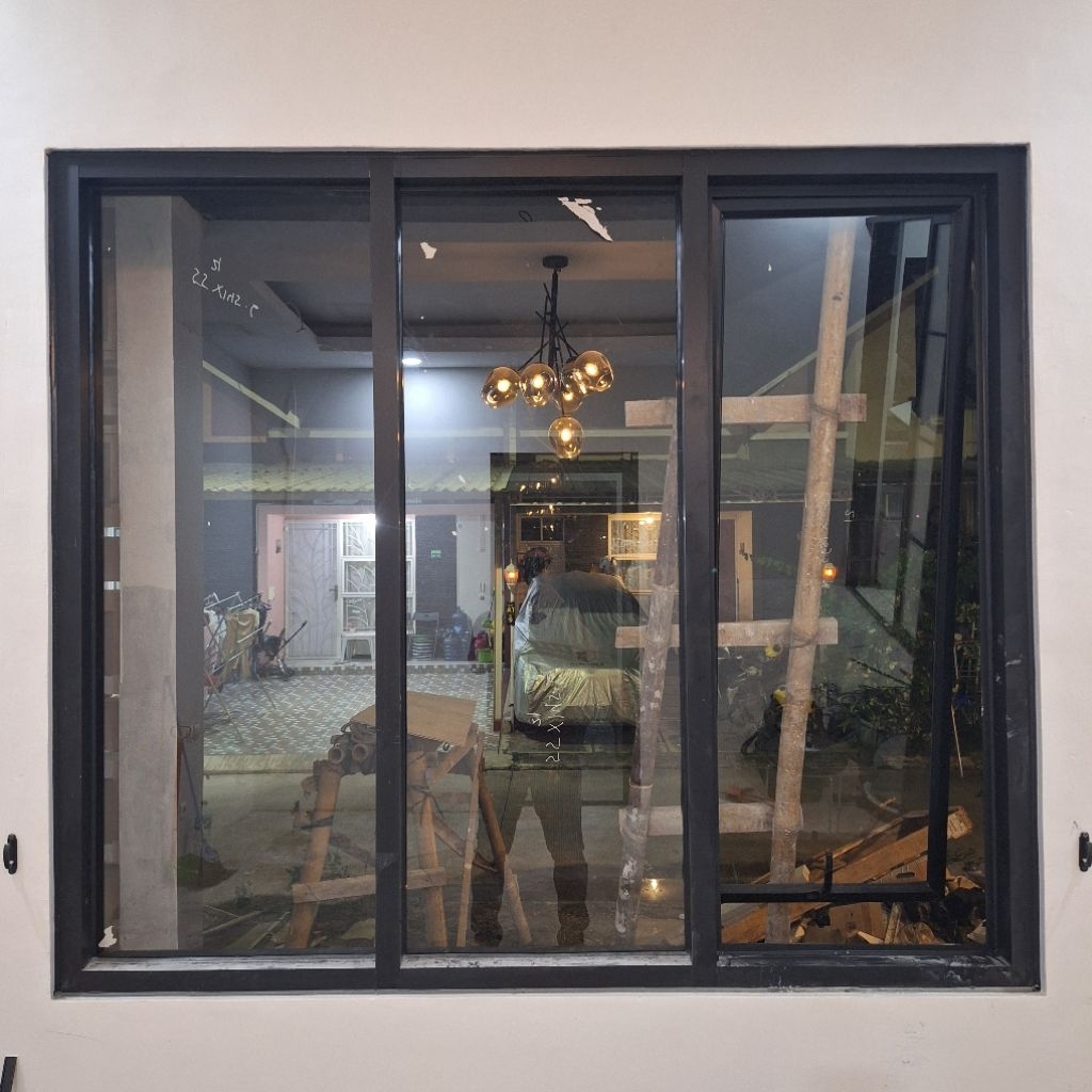 Kusen Pintu Sliding Aluminium Dan Jendela Swing