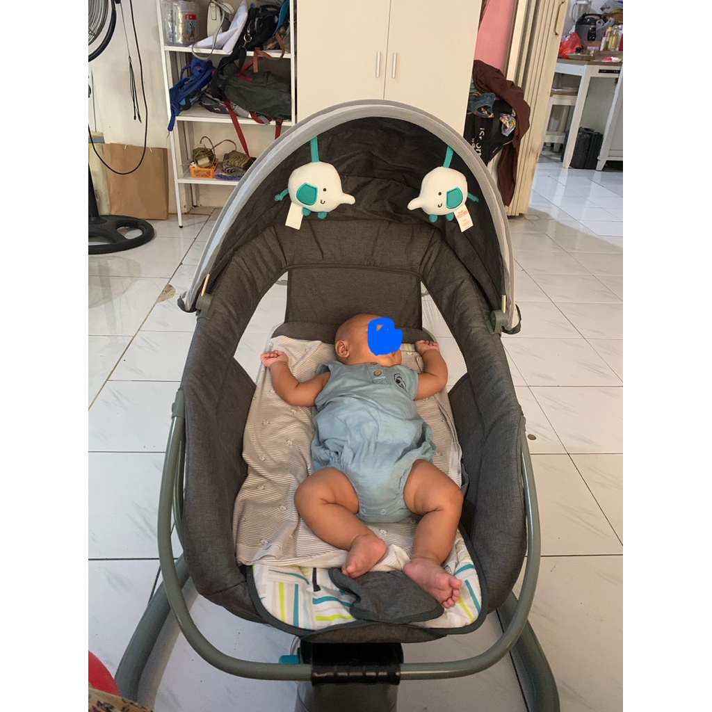Cocolatte Weeler Snuggli Baby Bouncer Swing Bouncer Ayunan Bayi Otomatis
