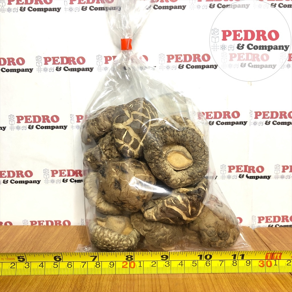 Jamur 30 kering xianggu CURAH per 100 gram - dried mushroom shitake hioko wangi siong gu siang ku