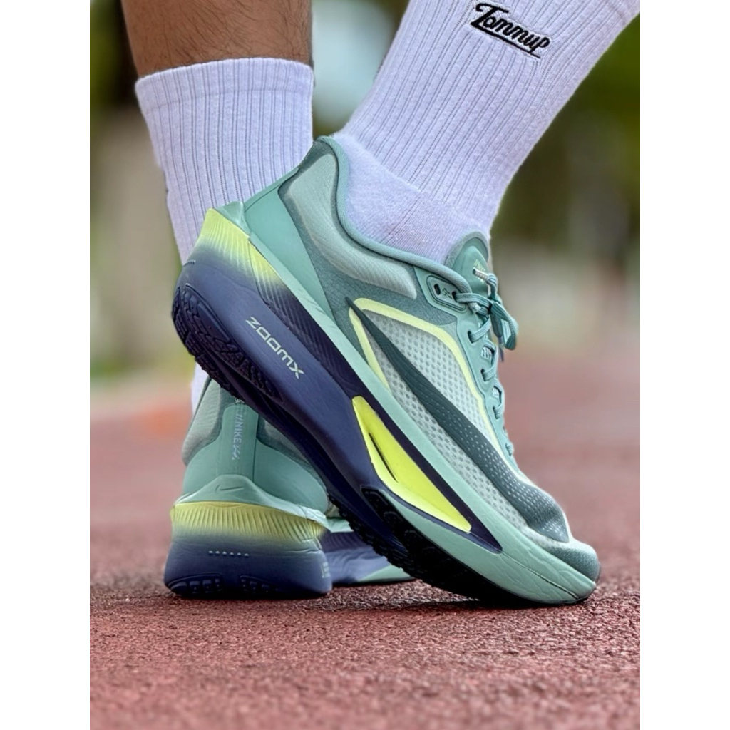 NIKE ZOOM FLY 6 NEW COLORWAY