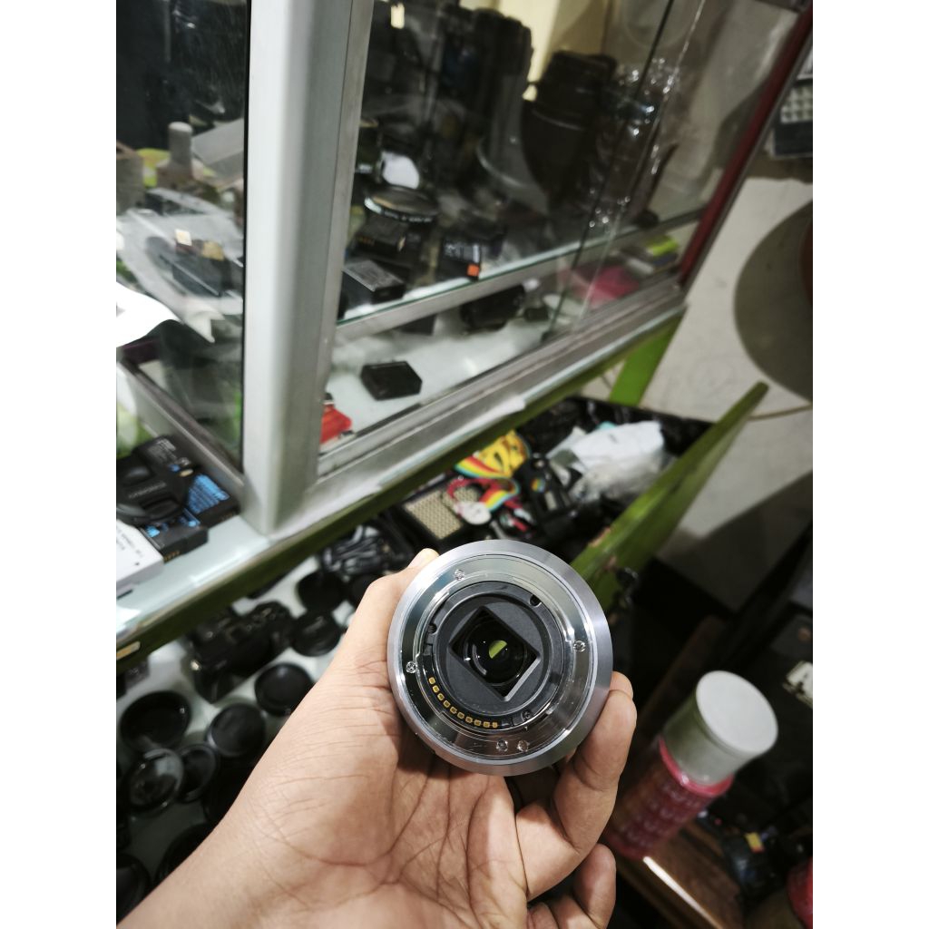 lensa Sony 18-200mm murah