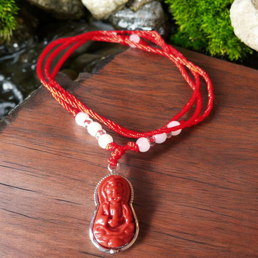 kalung tali merah kwan im giok merah