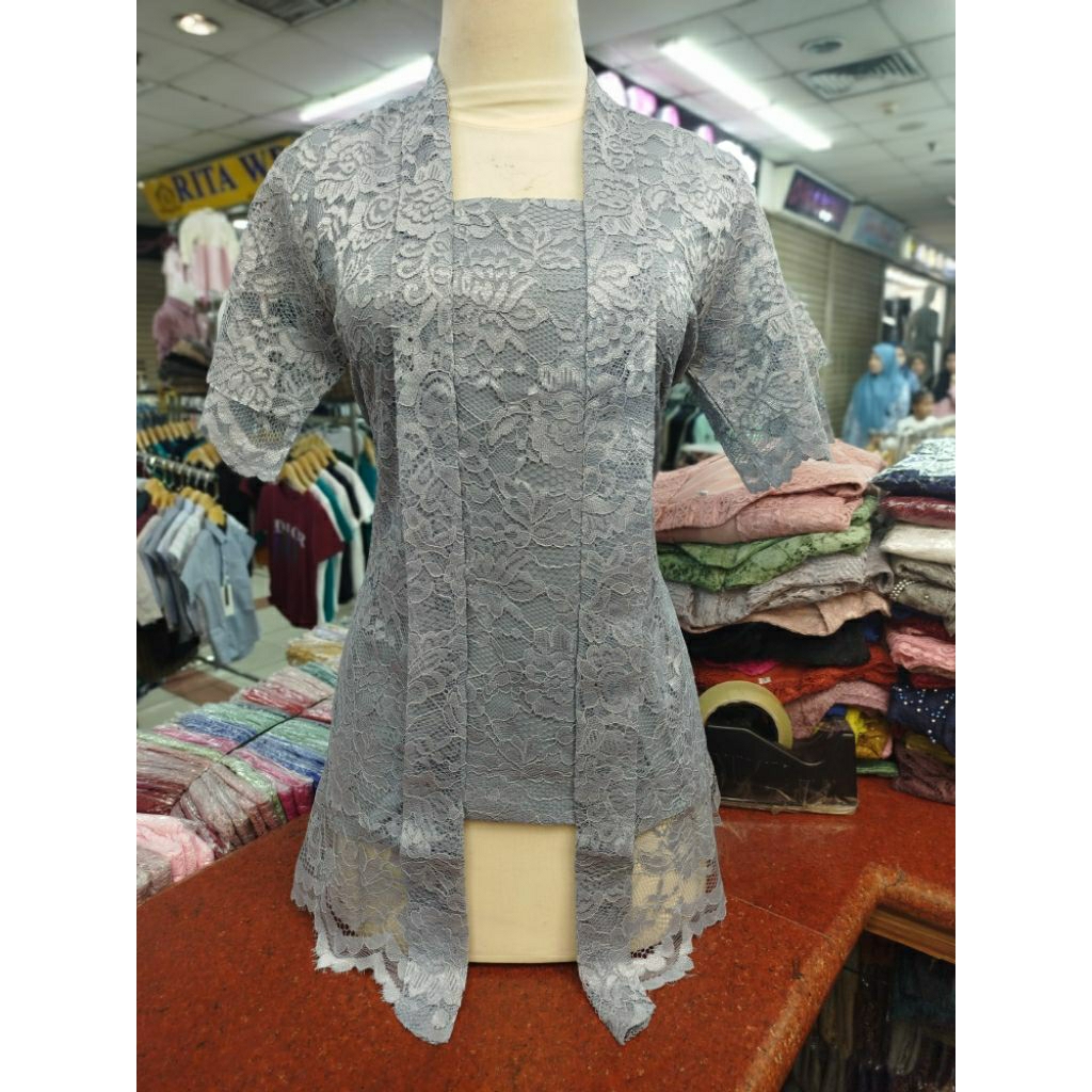 Kebaya Kutubaru Pendek_Kebaya Borkat_Kebaya Wisuda_Kebaya Modern