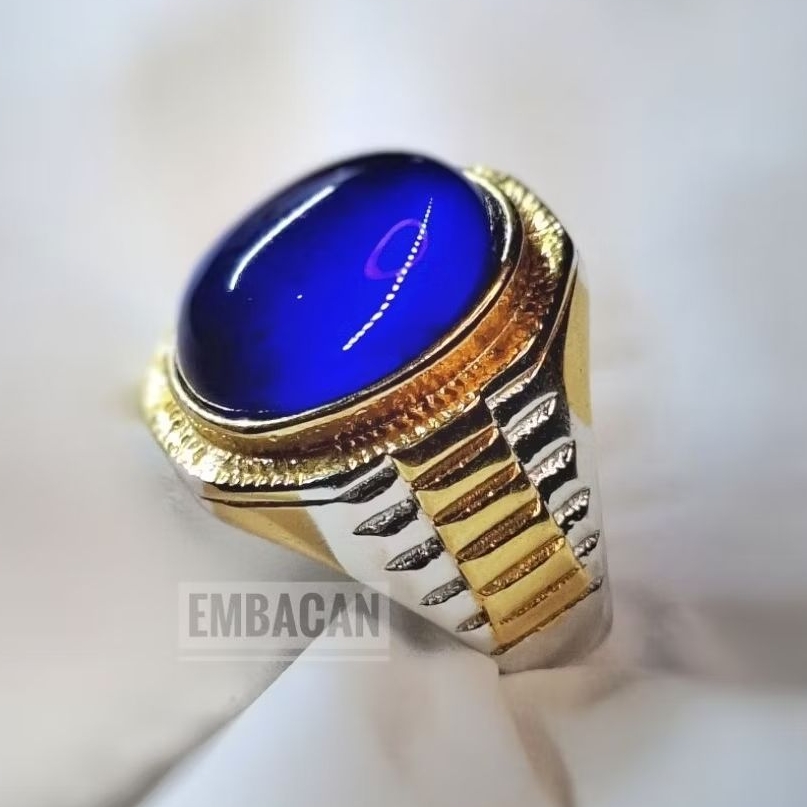 Cincin Pria King Sapphire Medium Cabochon Titanium Rolex Berkelas