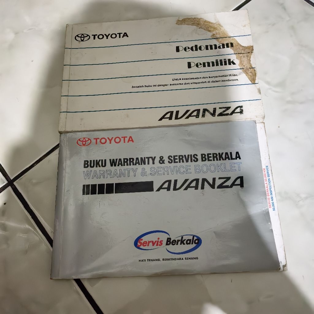 Buku pedoman pemilik Buku warranty dan servis berkala Manual Book Toyota Avanza 2004-2011 ORI Origin