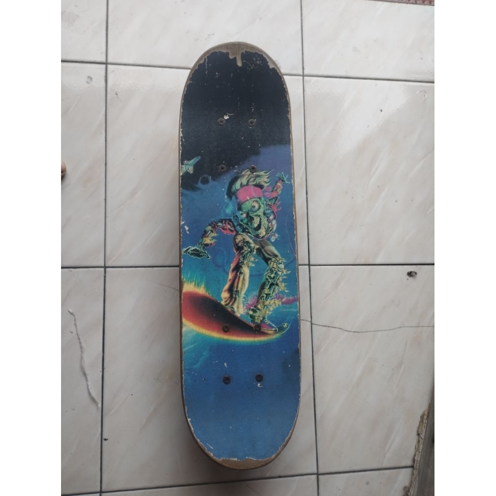 skateboard bekas