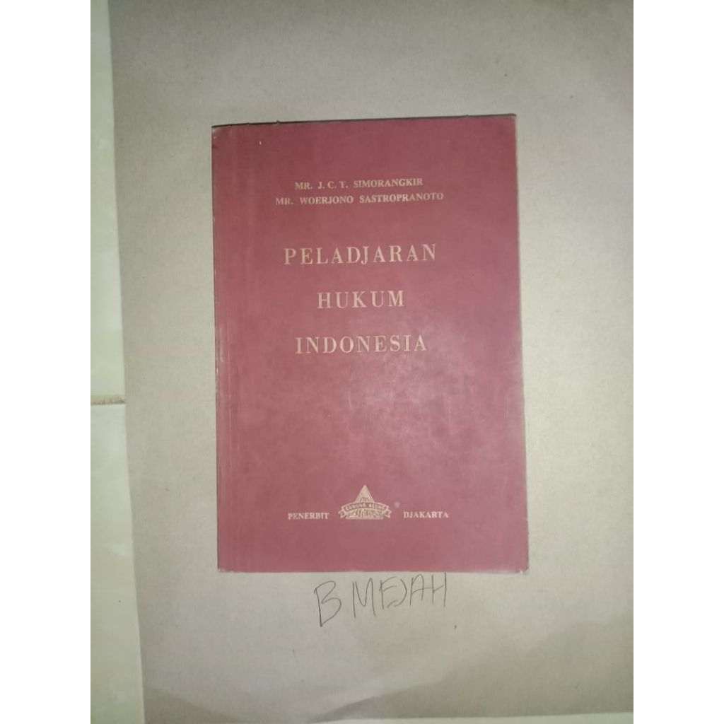 BUKU PELADJARAN HUKUM INDONESIA