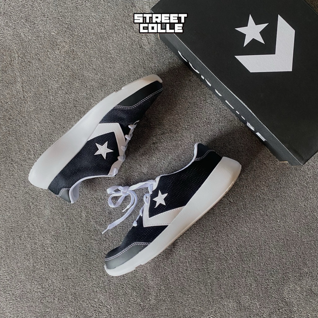 Converse Day One Trainer Black / White