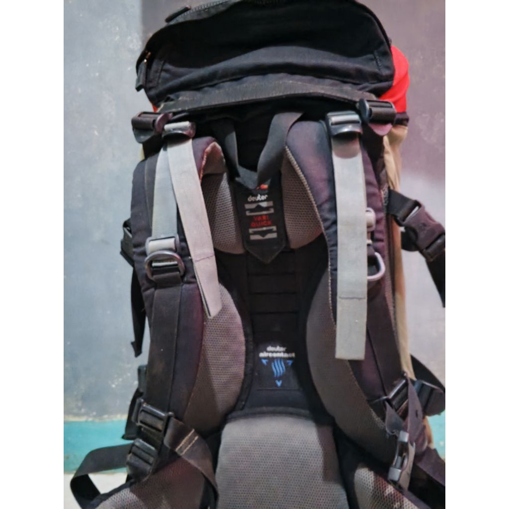 Deuter aircontact 50+10sl