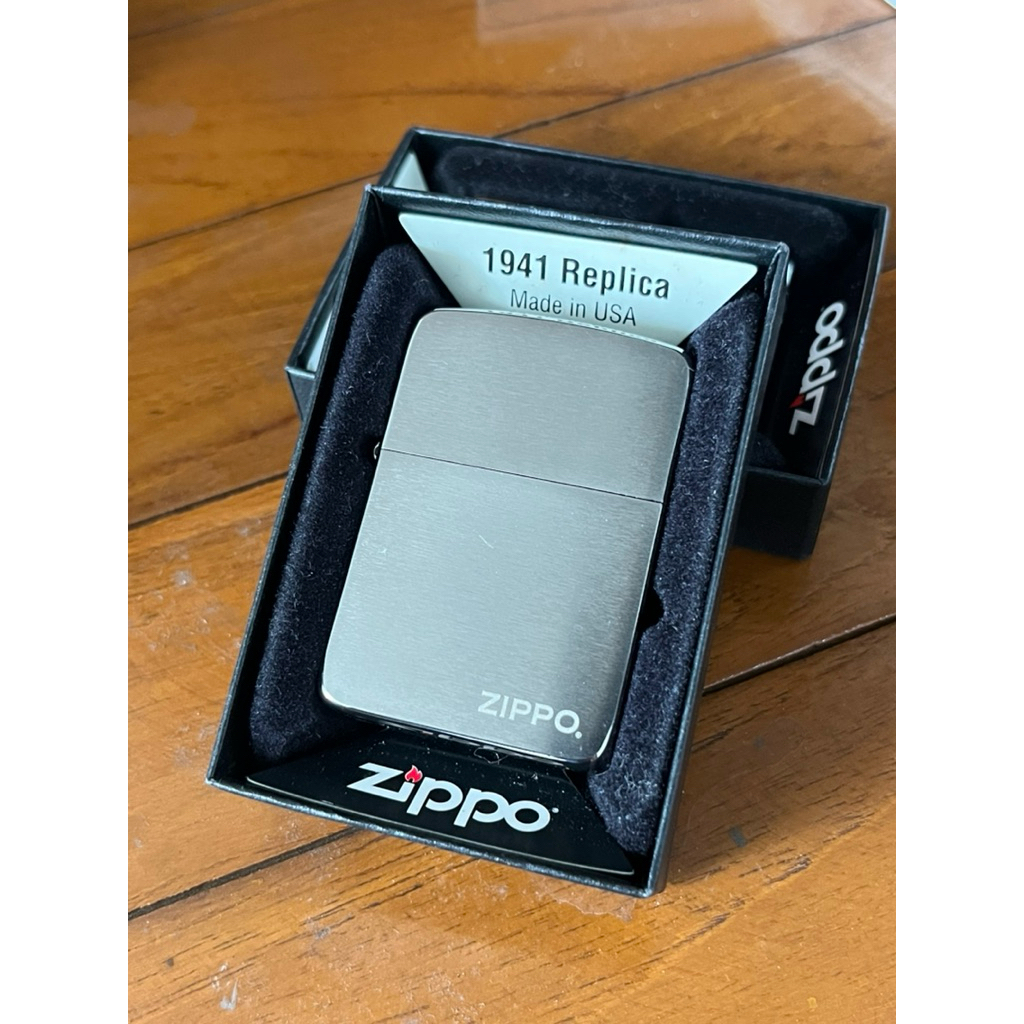 zippo rep41 2012 NOS