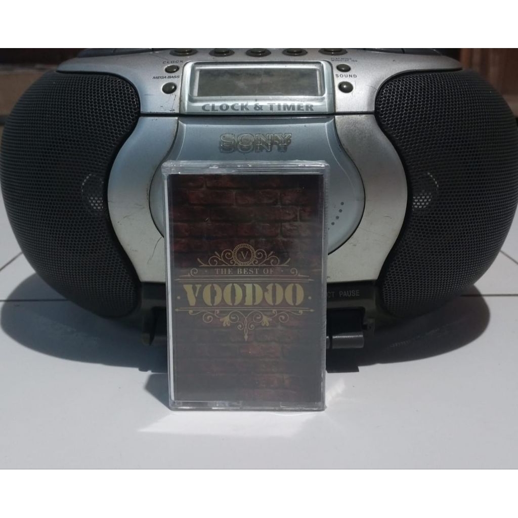 Kaset Pita Voodoo - The Best Of