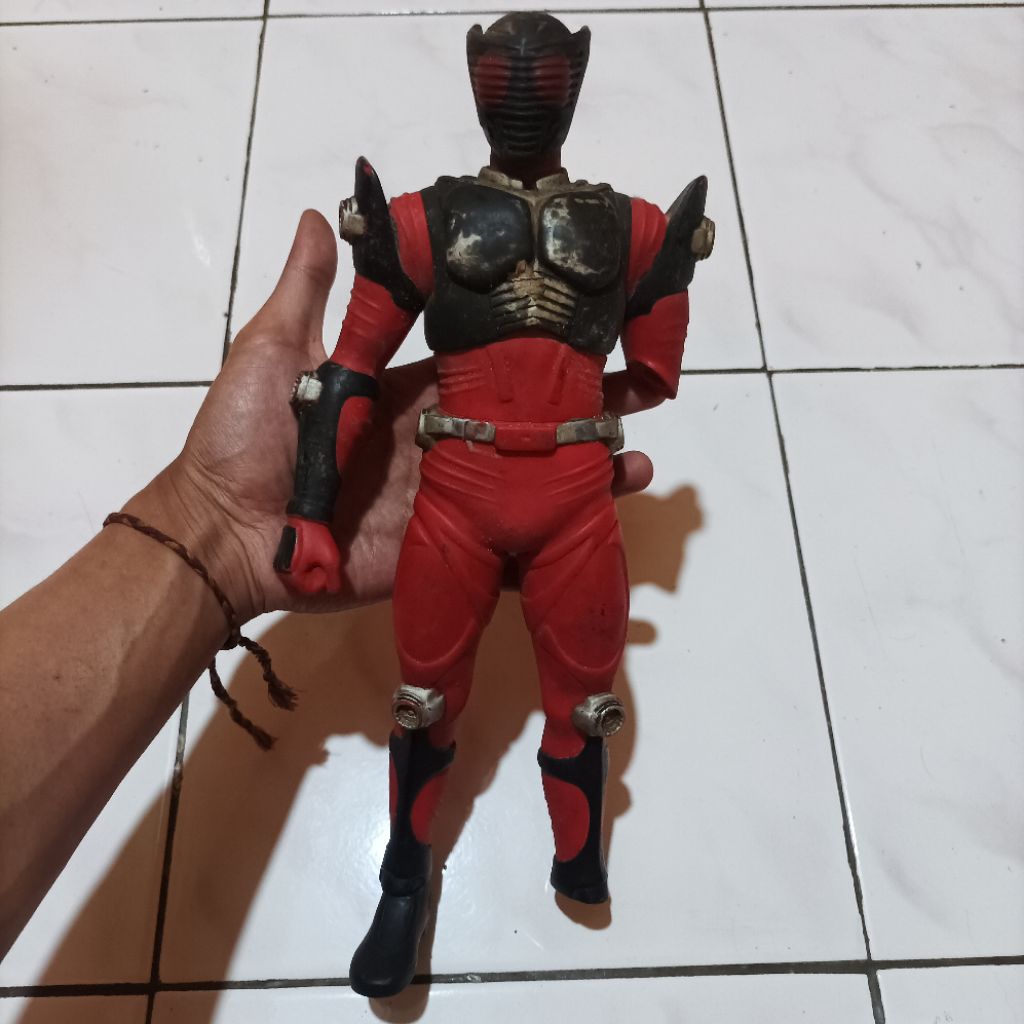 Bandai Original Big Sofubi Kamen Rider Ryuki Mainan Action Figure