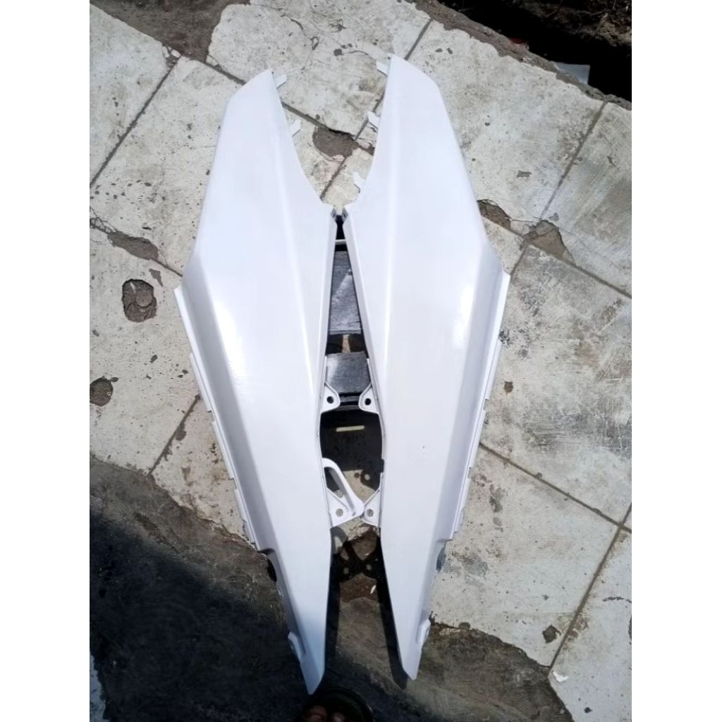 Body beat fi cover body Sepasang beat fi 2013-2015 secon bahan original copotan