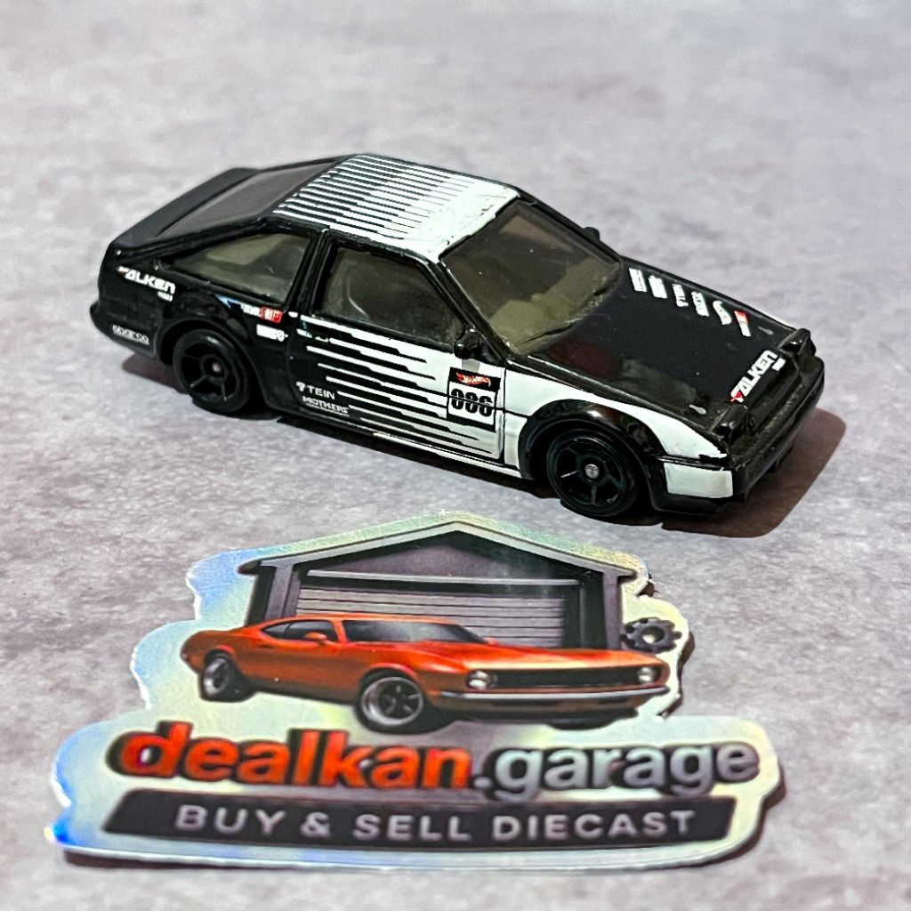 HOT WHEELS TOYOTA AE86 SPRINTER TRUENO FALKEN HITAM
