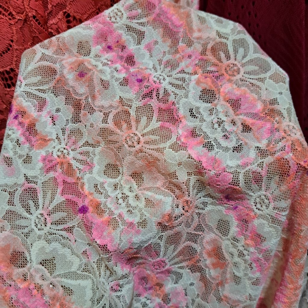 kain brokat meteran//kain brokat premium//kain brokat streach motif salur//kain brokat import