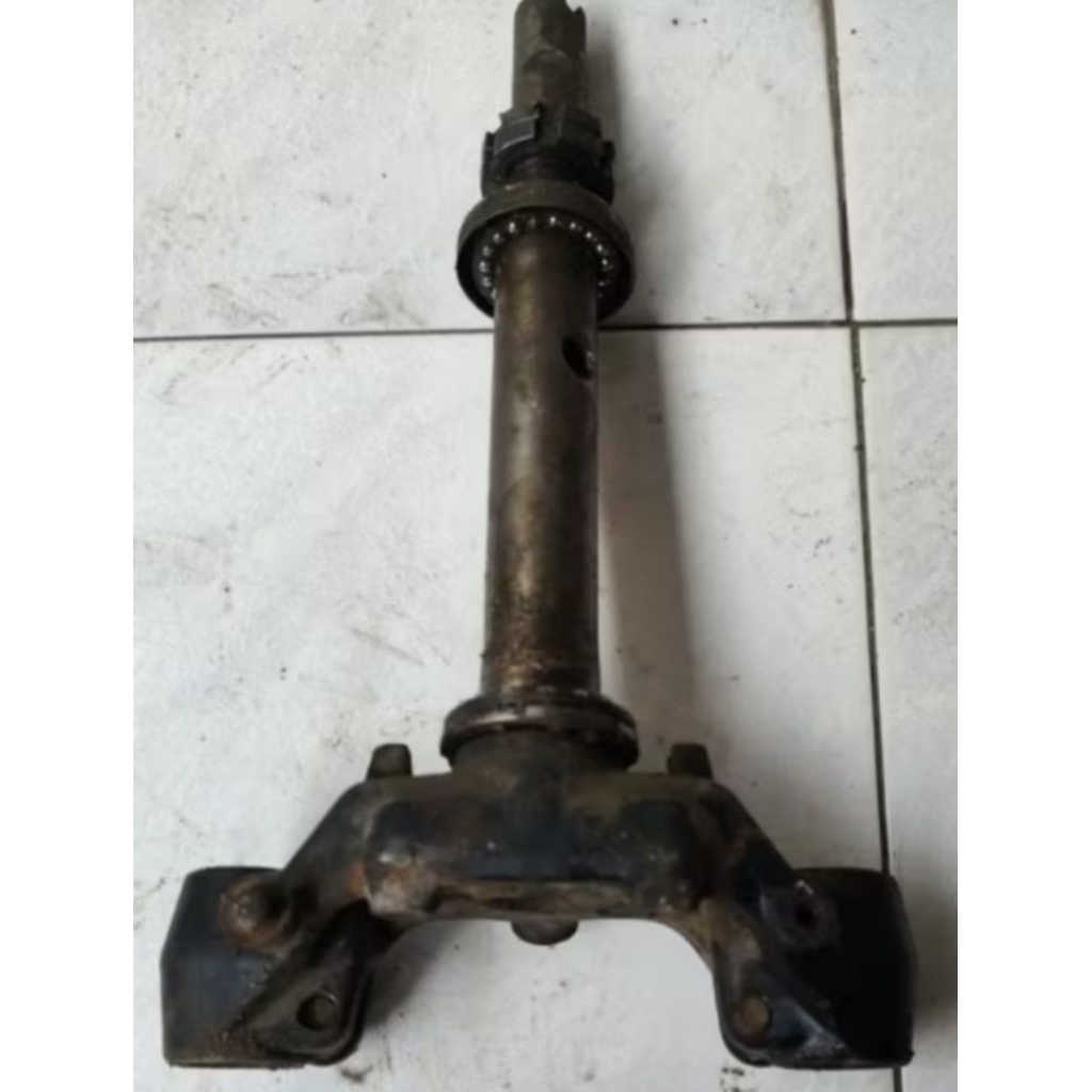 Segitiga T shock depan Yamaha jupiter Z burhan lepasan motor