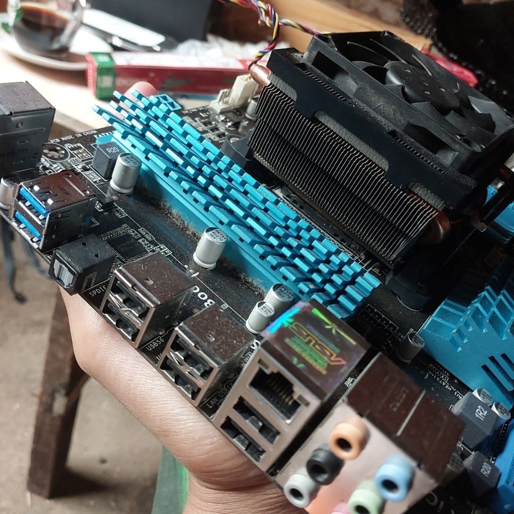 Asus M5A97 R2.0 AM3+ Motherboard Support FX 8370 8350 Vishera