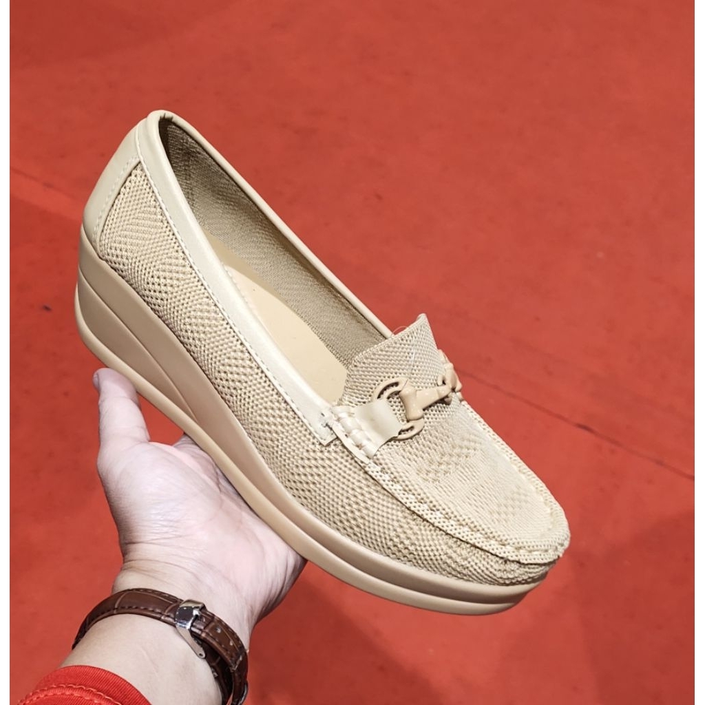 Sepatu Wanita Sepatu Wedges Alas Kaki