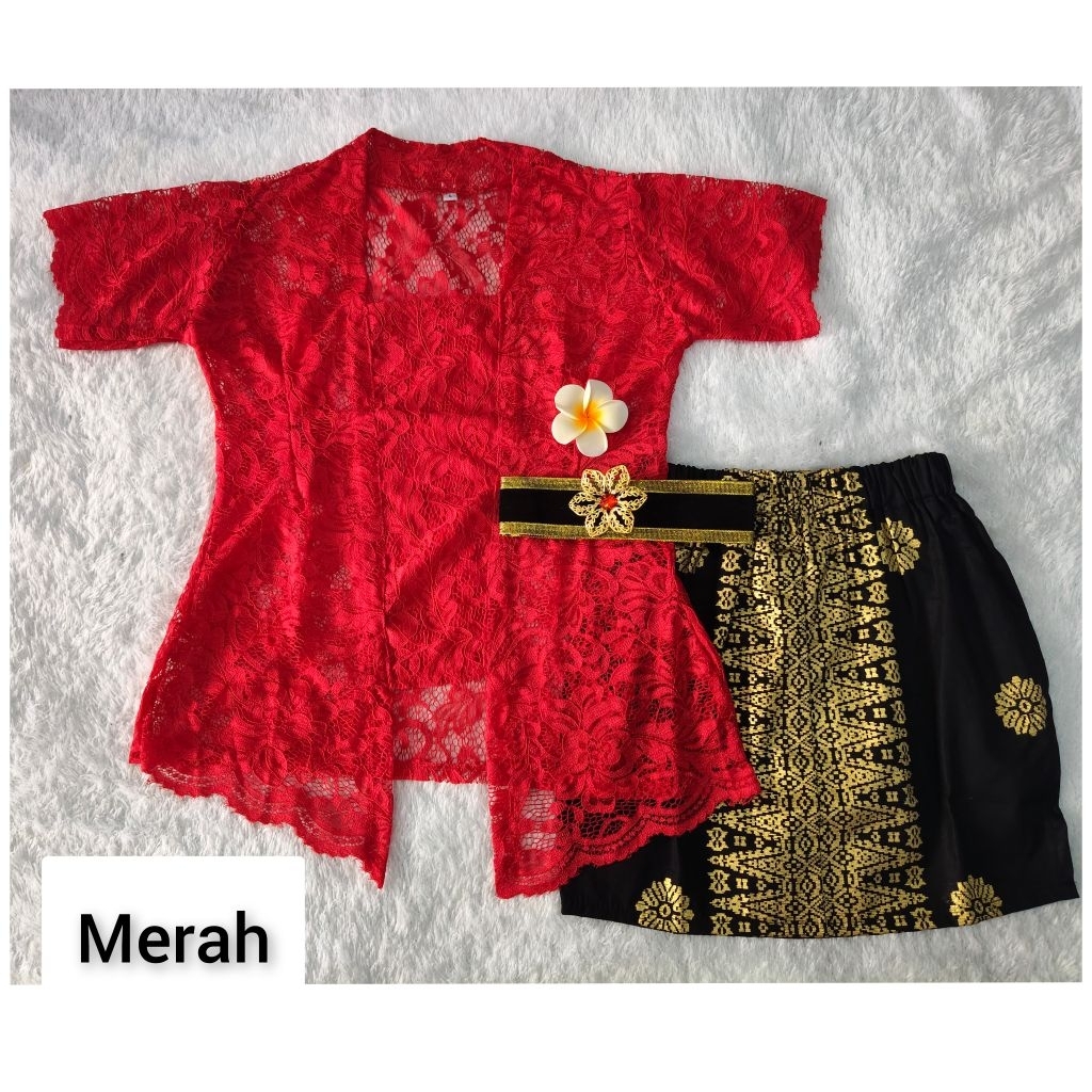 setelan kebaya Sofia pendek rok mini Ashanti hitam gold dan obi kebaya modern